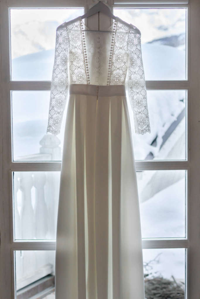 HEDHERA Wedding Planner Organisation de mariage Annecy Haute savoie Bourgogne et officiante de cérémonie laïque mariage hiver