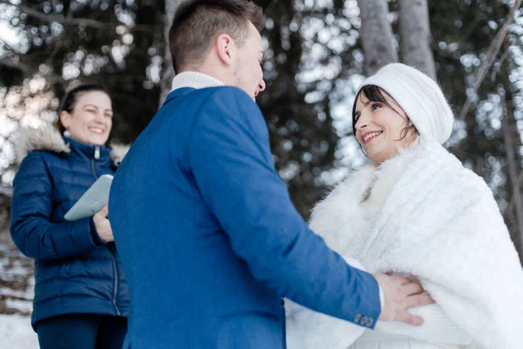 Mariage hiver courchevel dans les Alpes