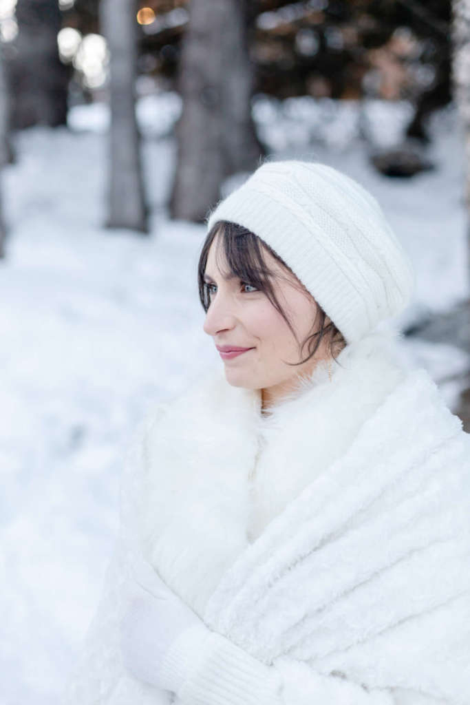 the bride for her winter wedding