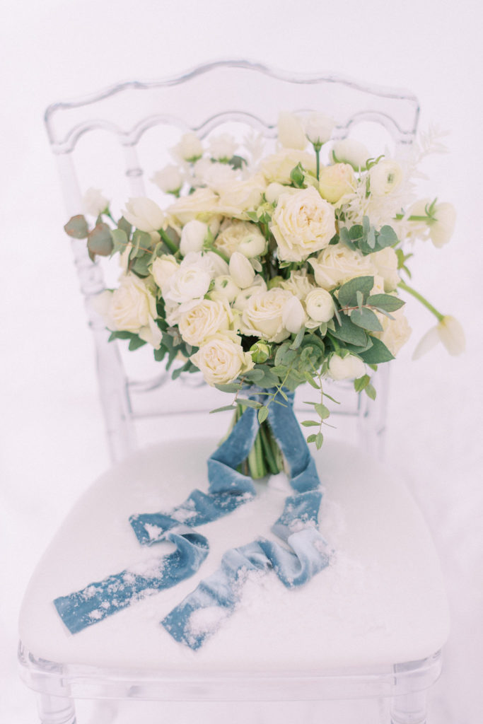 winter wedding flowers
